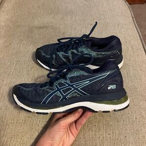 ASICS gel nimbus running shoe